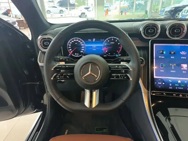 Mercedes-Benz GLC-Class — Фото автомобиля 10