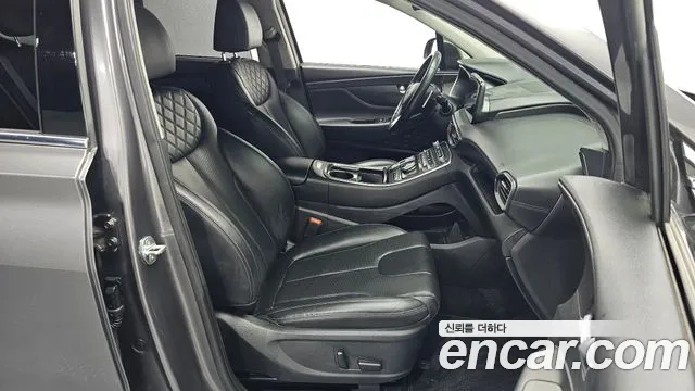 Hyundai Santa Fe New — Фото автомобиля 16