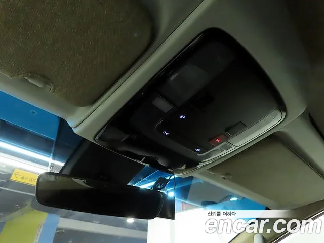 Hyundai Staria Staria 2WD автодом — Фото автомобиля 15