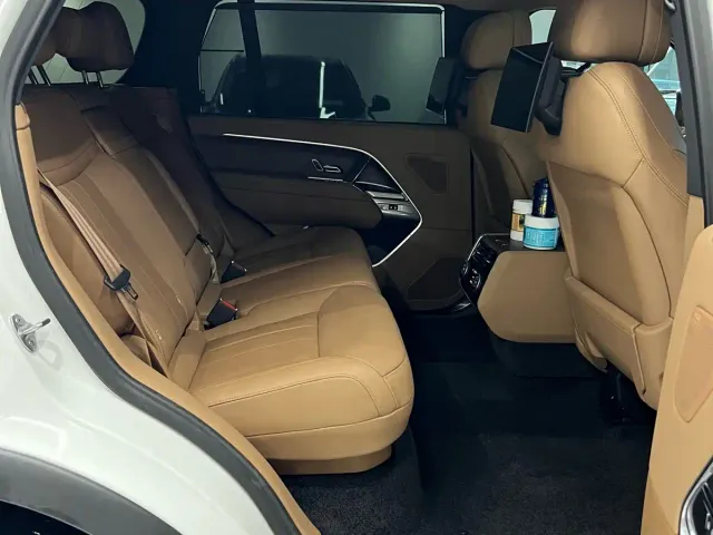 Land Rover Range Rover — Фото автомобиля 12