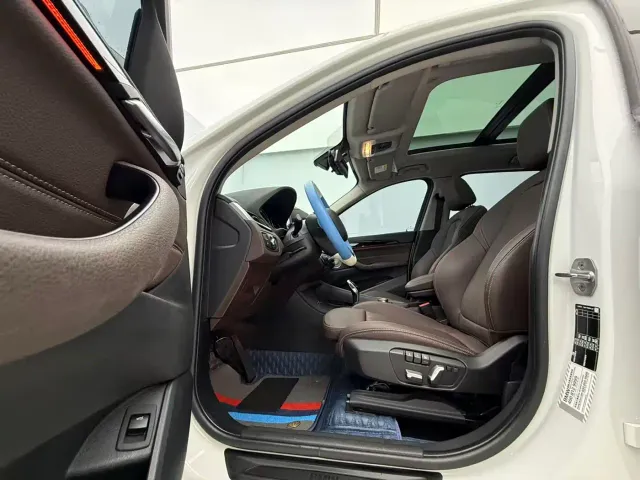 BMW BMW X1 2022 sDrive20Li Fashion — Фото автомобиля 13