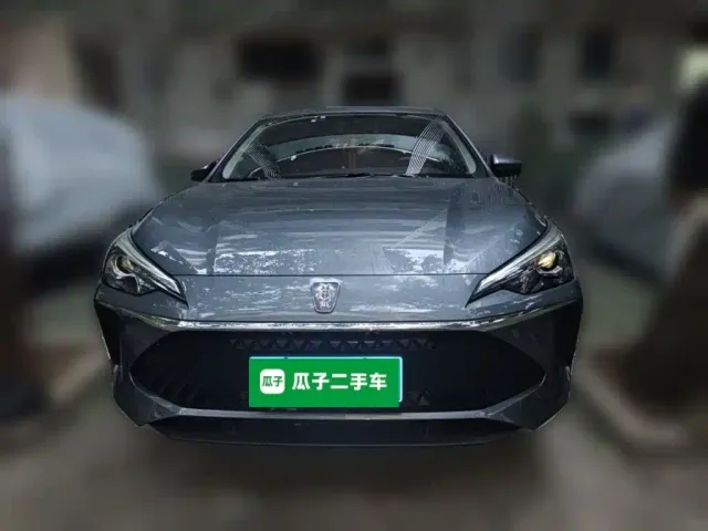 Roewe i5 — Фото автомобиля 2
