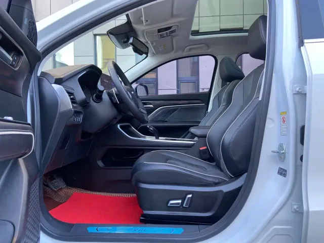 Haval H6 — Фото автомобиля 15