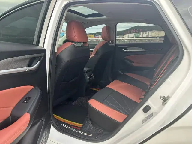 Changan Eado — Фото автомобиля 8