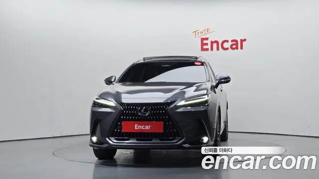Lexus NX 2nd Gen — Фото автомобиля 3