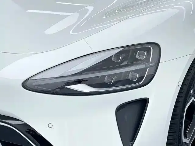 Xiaomi SU7 — Фото автомобиля 19