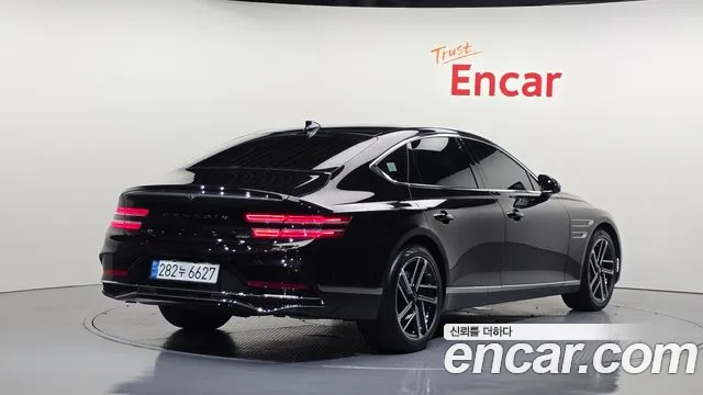Genesis G80 Бензин 2.5 турбо AWD — Фото автомобиля 2