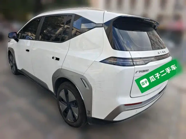 GAC Aion Y — Фото автомобиля 4
