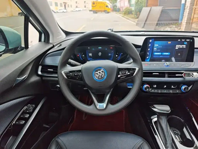 Buick Velite 6 — Фото автомобиля 10