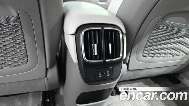 Hyundai Ioniq6 — Фото автомобиля 29