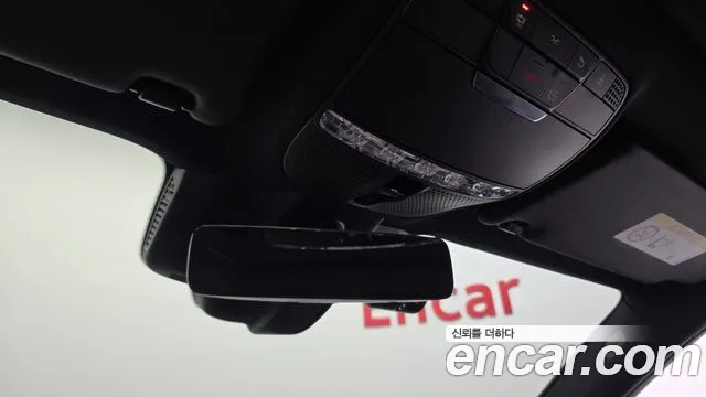 Mercedes-Benz E-Class — Фото автомобиля 19