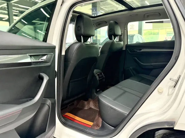Skoda Karoq — Фото автомобиля 5