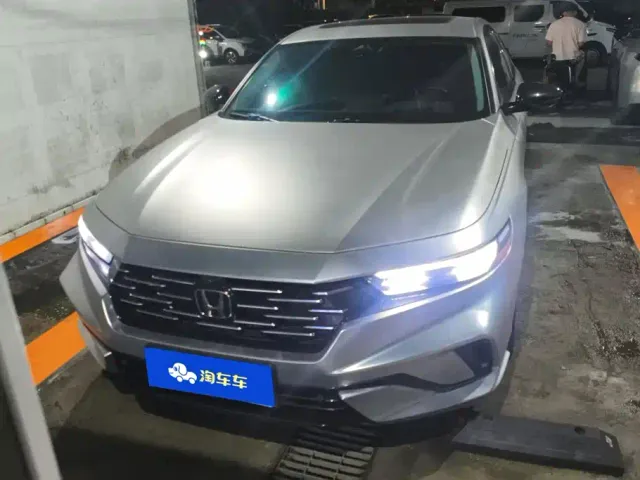 Honda Accord — Фото автомобиля 2