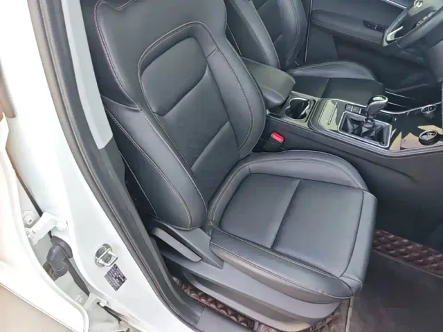 Chery Tiggo 8 — Фото автомобиля 24