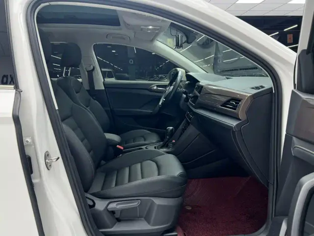 Volkswagen Tharu — Фото автомобиля 16