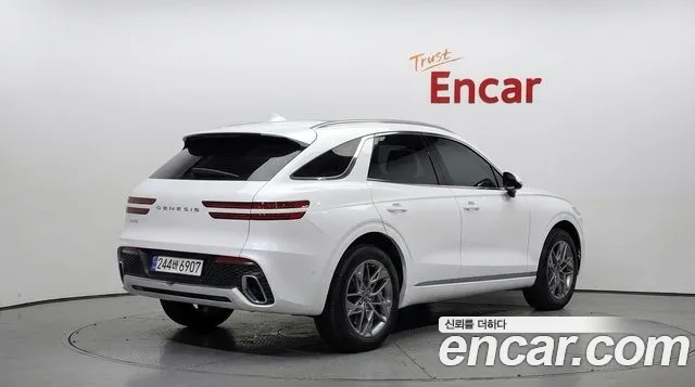 Genesis GV70 — Фото автомобиля 2