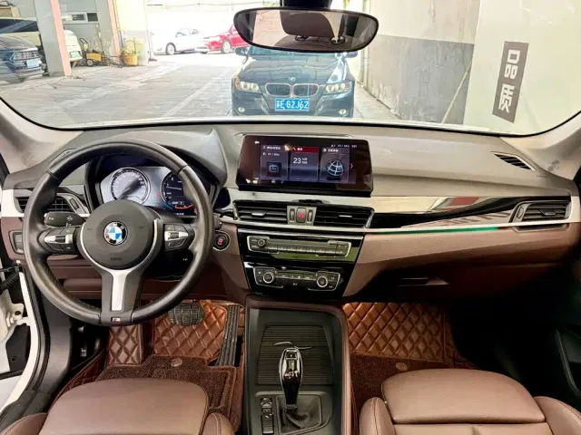 BMW X1 — Фото автомобиля 8