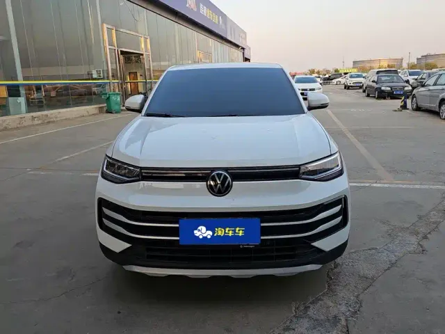 Volkswagen Tharu — Фото автомобиля 2