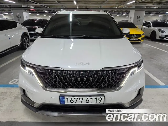 Фотография автомобиля — Kia Carnival