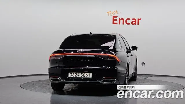 Hyundai Grandeur Новый Grandeur IG — Фото автомобиля 4
