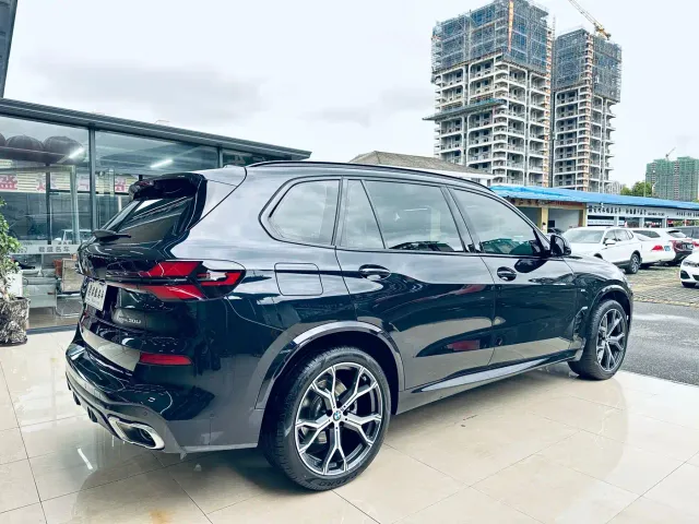 BMW X5 — Фото автомобиля 7