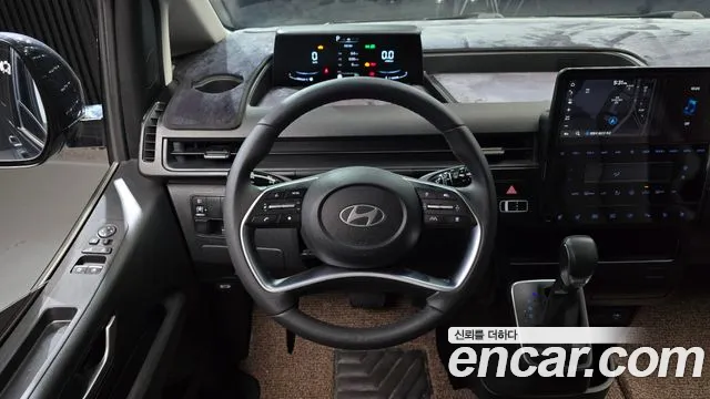 Hyundai Staria — Фото автомобиля 13