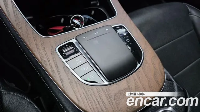 Mercedes-Benz E-Class W213 — Фото автомобиля 30