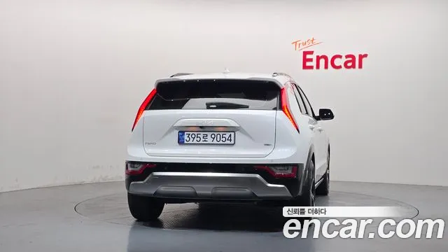 Kia Niro The All New — Фото автомобиля 4