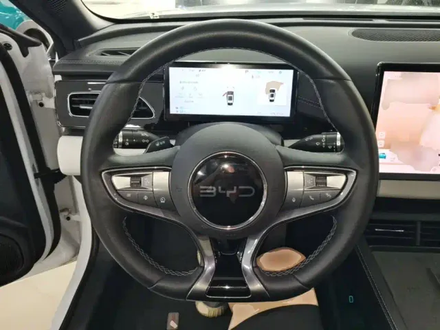 BYD Seal 06 — Фото автомобиля 10