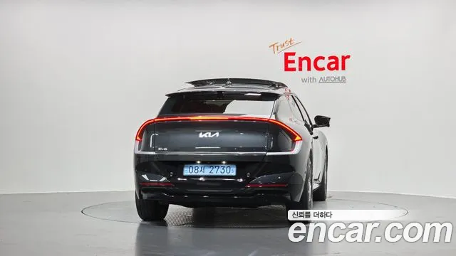 Kia EV6 — Фото автомобиля 4