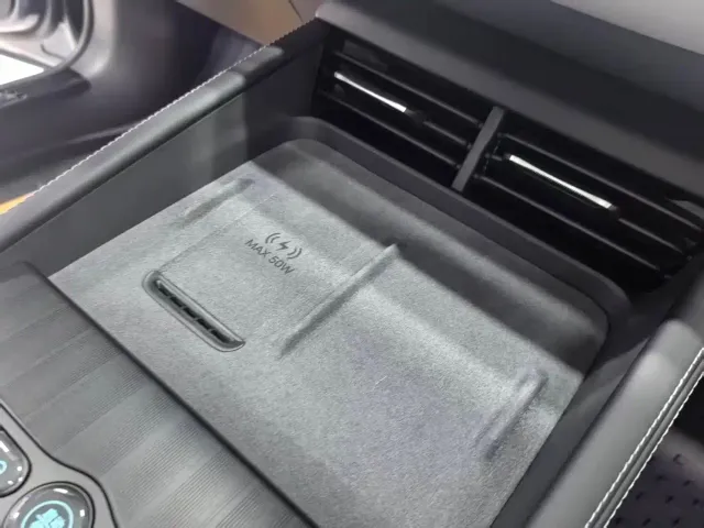 BYD Seal 06 DM-i Touring — Фото автомобиля 18