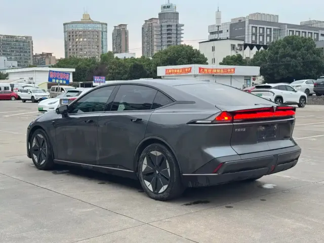 Deepal SL03 — Фото автомобиля 18