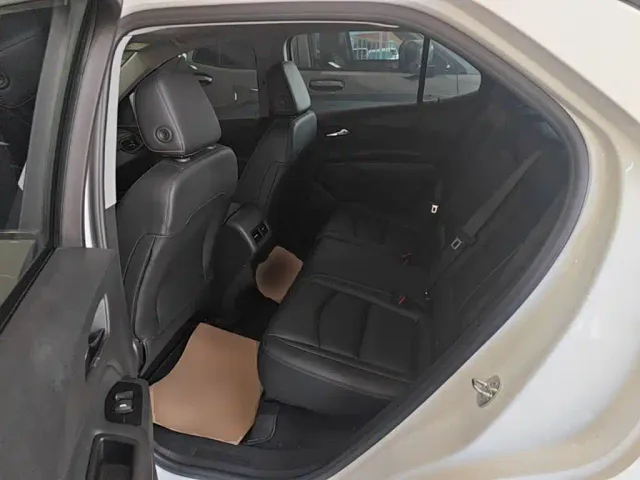 Chevrolet Equinox — Фото автомобиля 16