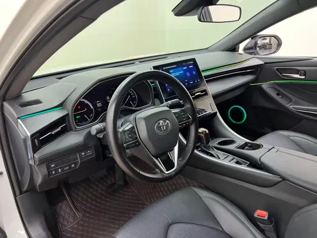 Toyota Avalon — Фото автомобиля 23