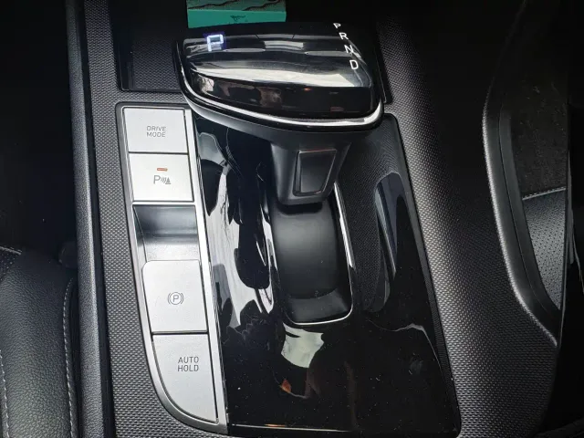 Hyundai Elantra — Фото автомобиля 7