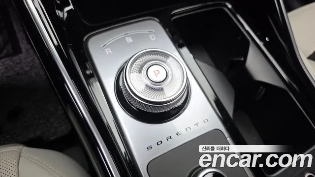 Kia Sorento — Фото автомобиля 12