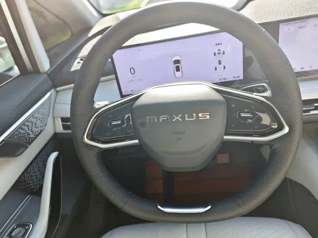 Maxus Dajia 7 — Фото автомобиля 8