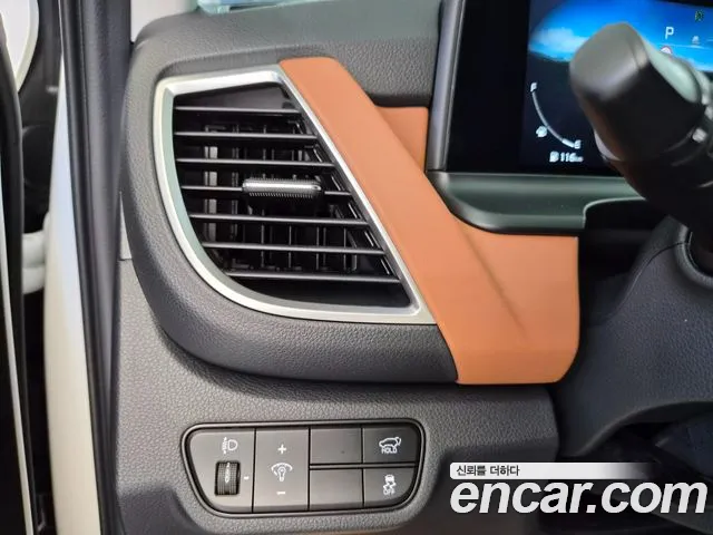 Kia Seltos New — Фото автомобиля 10
