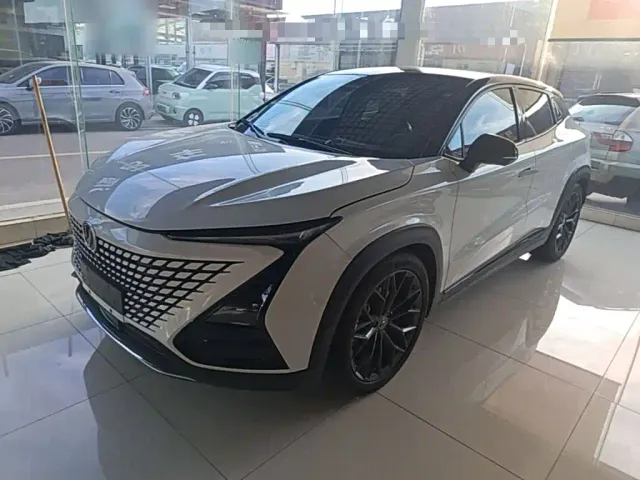 Фотография автомобиля — Changan UNI-T