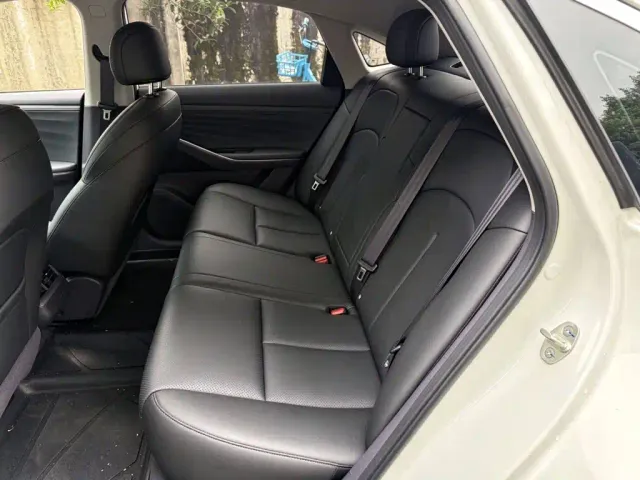 Nissan N6 — Фото автомобиля 9