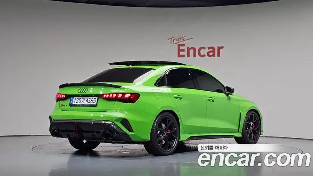 Audi RS 3 8Y — Фото автомобиля 2