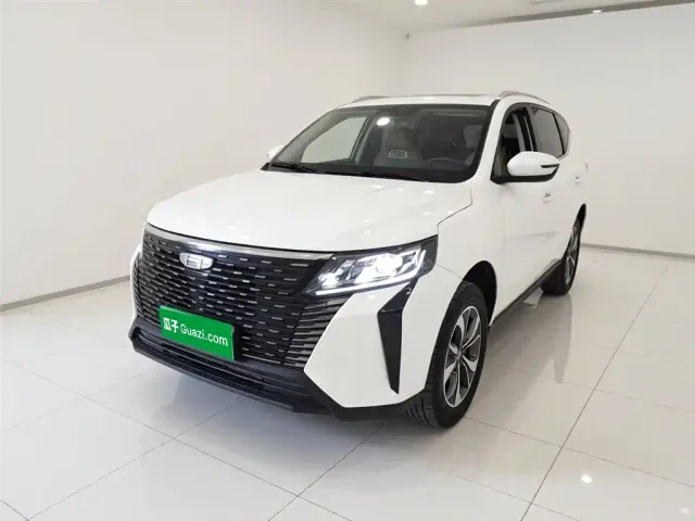 Фотография автомобиля — Geely Haoyue PRO