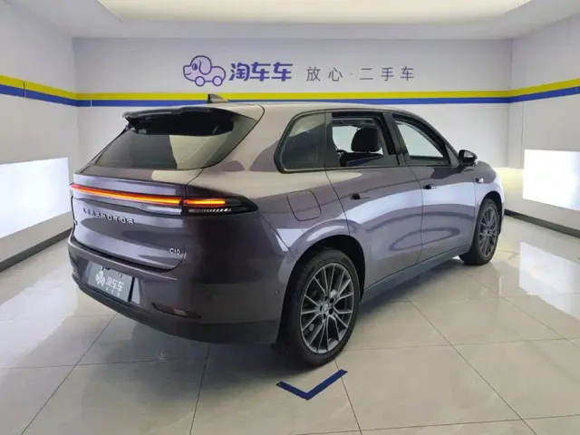 Leapmotor Leapmotor C10 2026 210 Delight Edition — Фото автомобиля 3