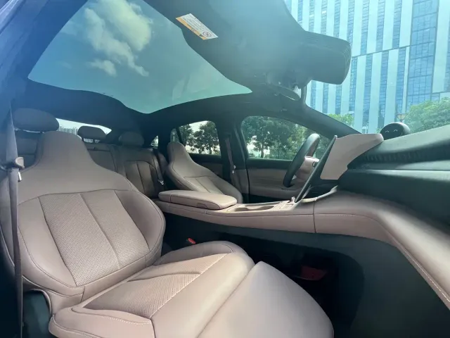 Nio EC6 — Фото автомобиля 14
