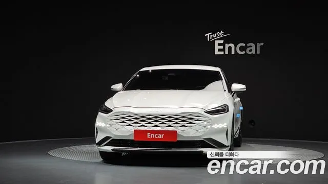 Kia K8 — Фото автомобиля 3