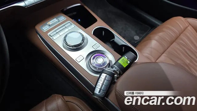 Genesis GV70 2.5T Бензин AWD — Фото автомобиля 9