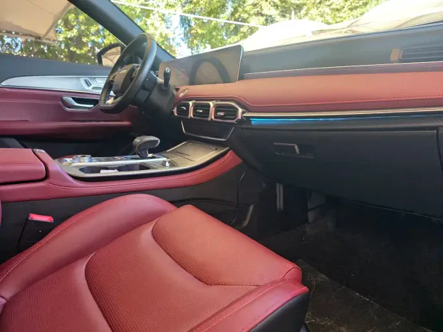 Jetour X70 Plus — Фото автомобиля 10