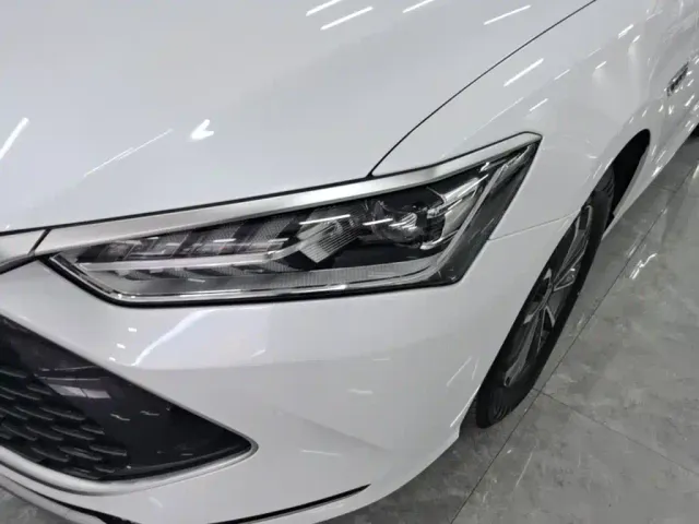 BYD Qin PLUS — Фото автомобиля 17
