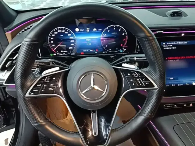 Mercedes-Benz E-Class — Фото автомобиля 10