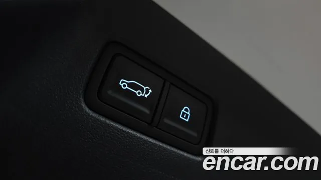 Hyundai Santa Fe MX5 — Фото автомобиля 20
